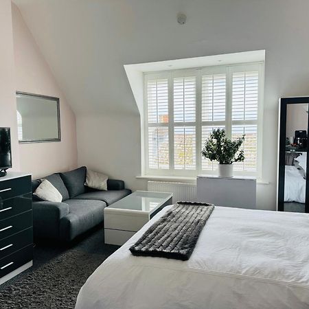 Penthouse Suite, Sea View, Close To Shops, Beach And Train St Leonards-on-Sea Εξωτερικό φωτογραφία