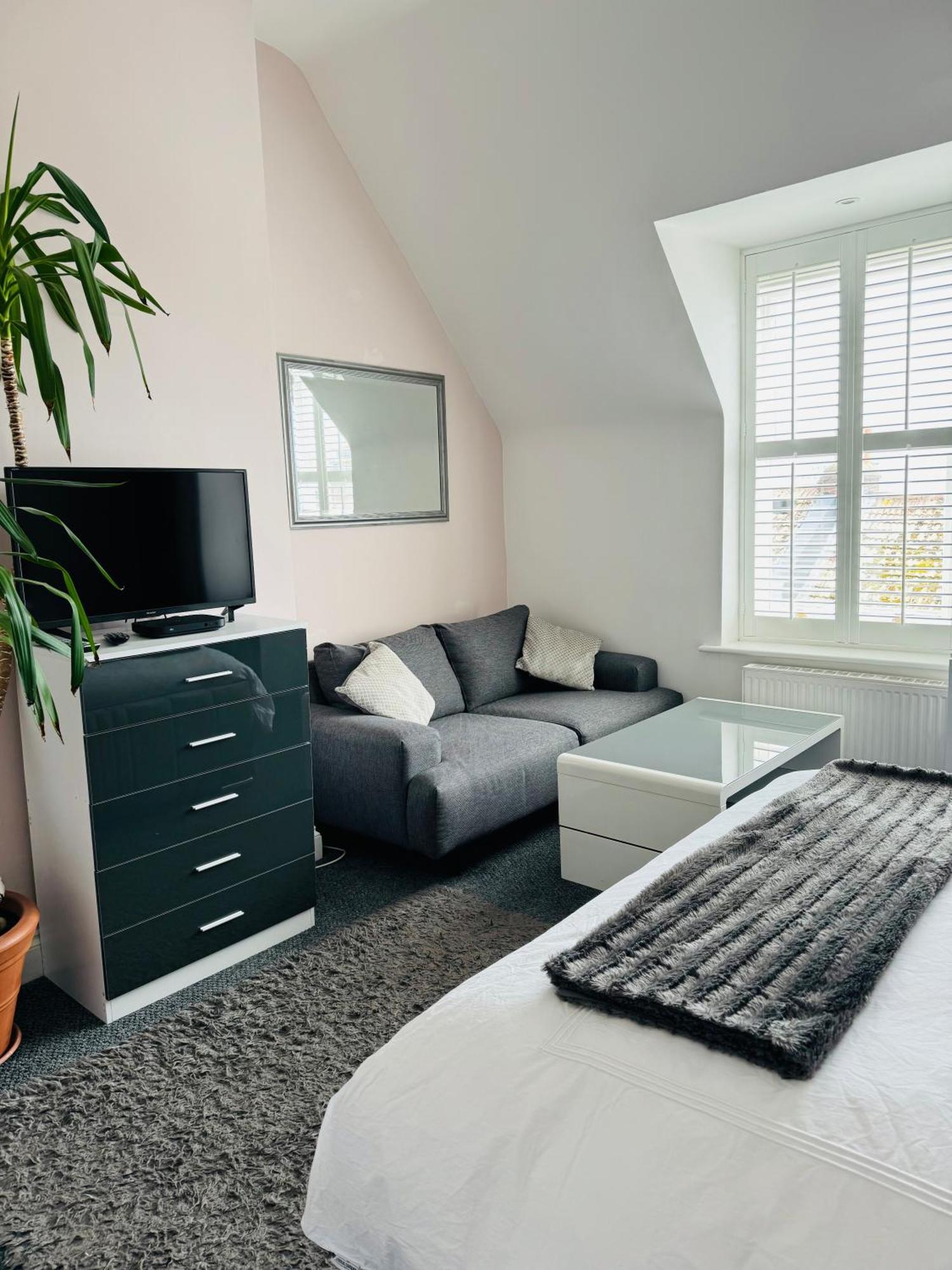 Penthouse Suite, Sea View, Close To Shops, Beach And Train St Leonards-on-Sea Εξωτερικό φωτογραφία